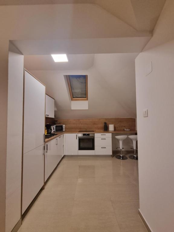 House Forest Queen - 18