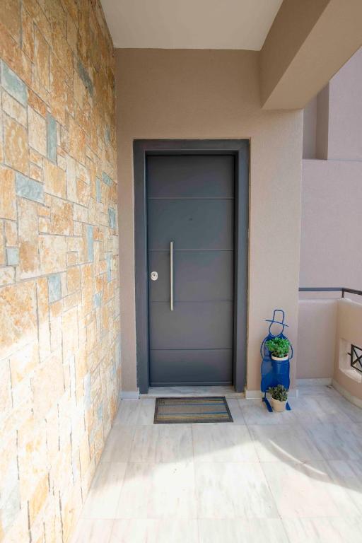 Fotografie z fotogalerie ubytování Helios: Charming beach home next to crystal waters v destinaci Nea Makri