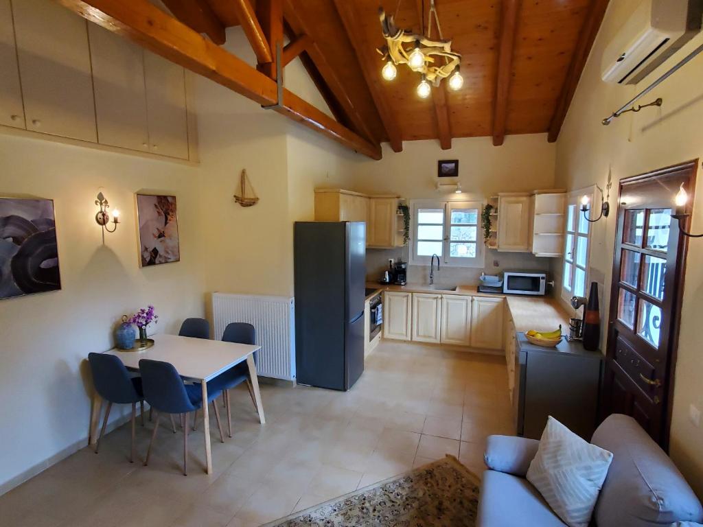 Kuchyň nebo kuchyňský kout v ubytování Villa Stefania