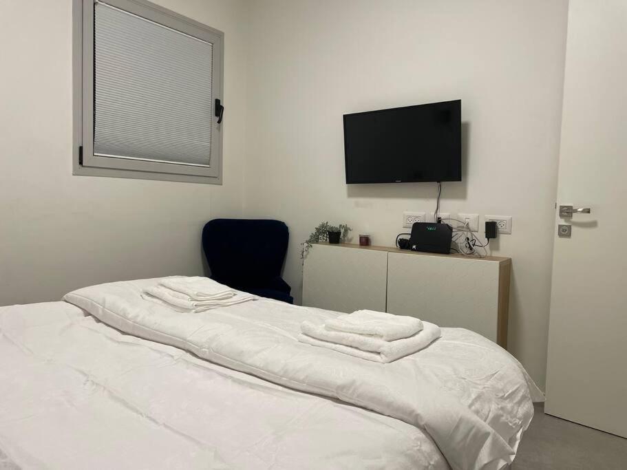 HaDEKEL, Jerusalem (updated prices 2024)