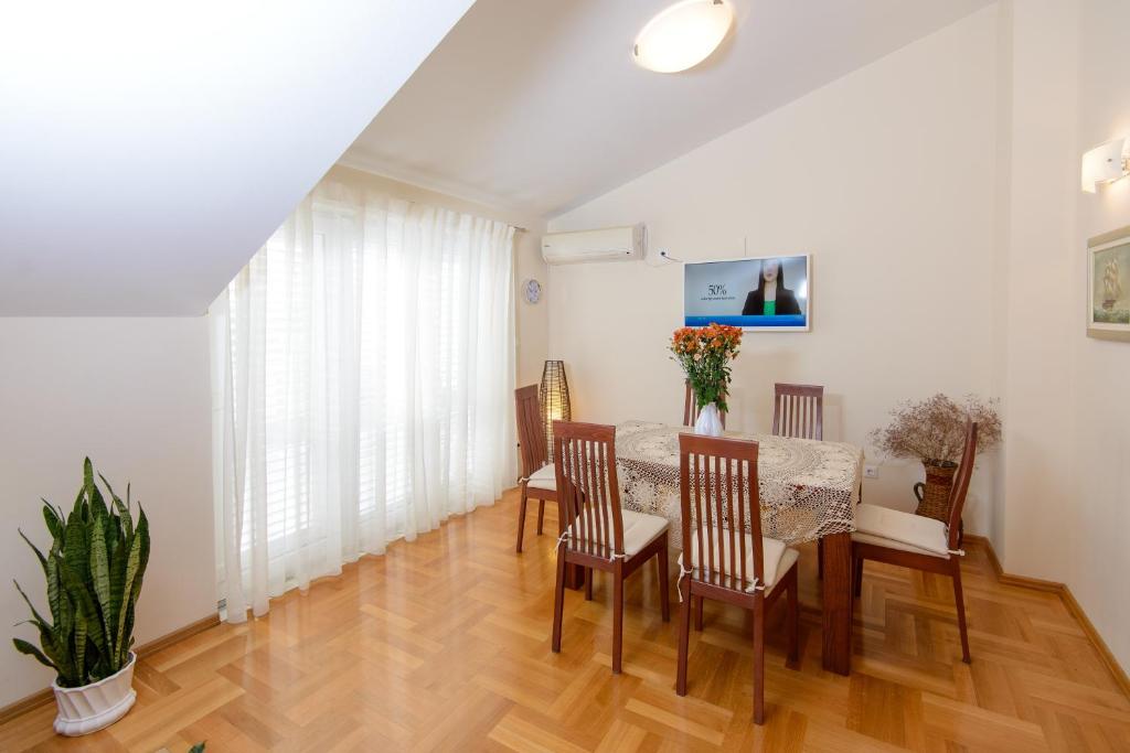 Apartment Denis - 14