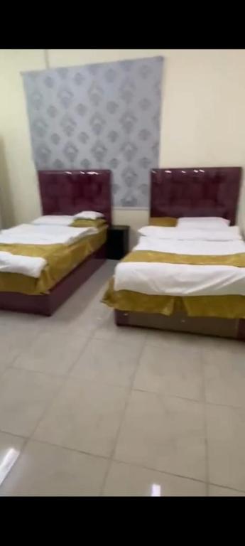 عابر سبيل اشبيلية عزاب Just Men - Economy Double Room