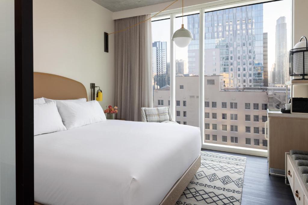 Hyatt Centric Congress Avenue Austin - King Room With City View
