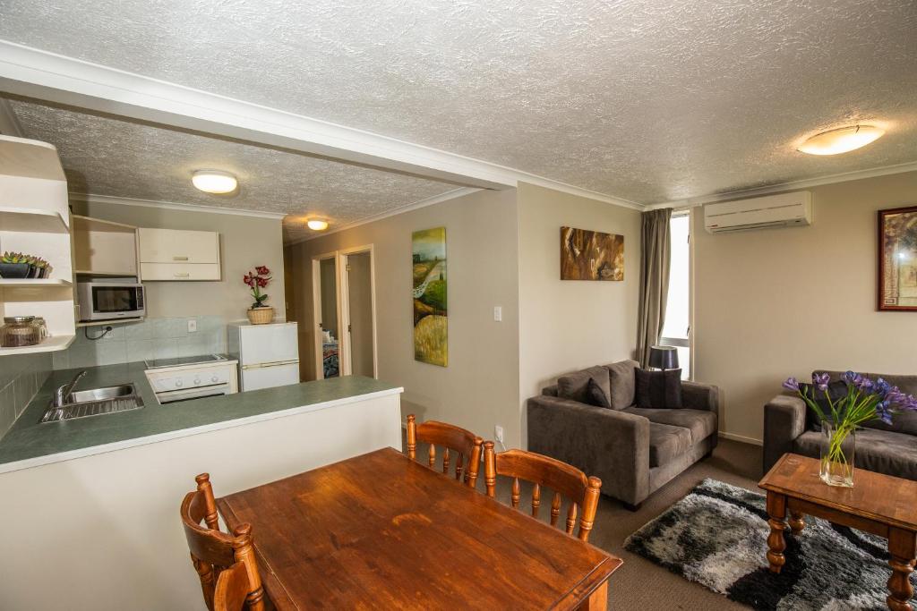 Kuchyň nebo kuchyňský kout v ubytování Central Methven 3-Bed Apartment
