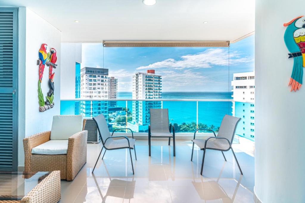 Amplio apartamento con vista al mar & Jacuzzi - Housity