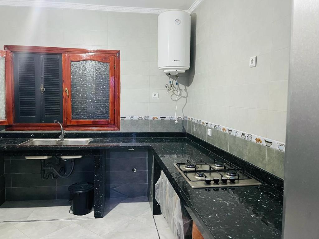 Køkken eller tekøkken på Apartment Asilah