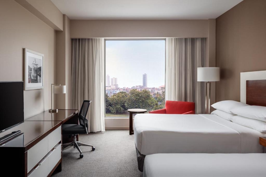 TV a/nebo společenská místnost v ubytování Marriott Panama Hotel - Albrook
