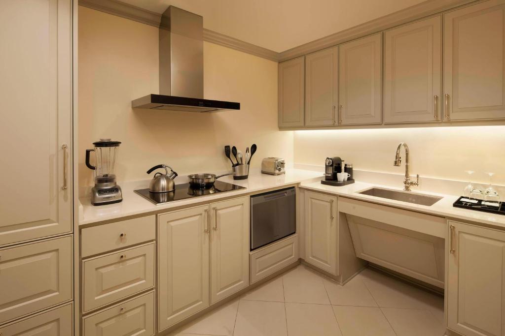 The St. Regis Atlanta - 