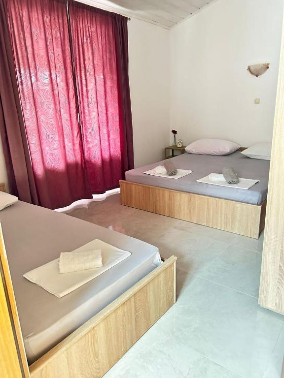 Posteľ alebo postele v izbe v ubytovaní Apartments by the sea Podaca, Makarska - 2618