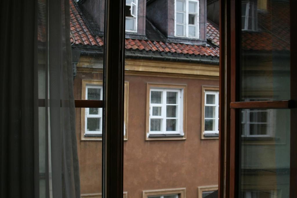 Duval Apartments - 16