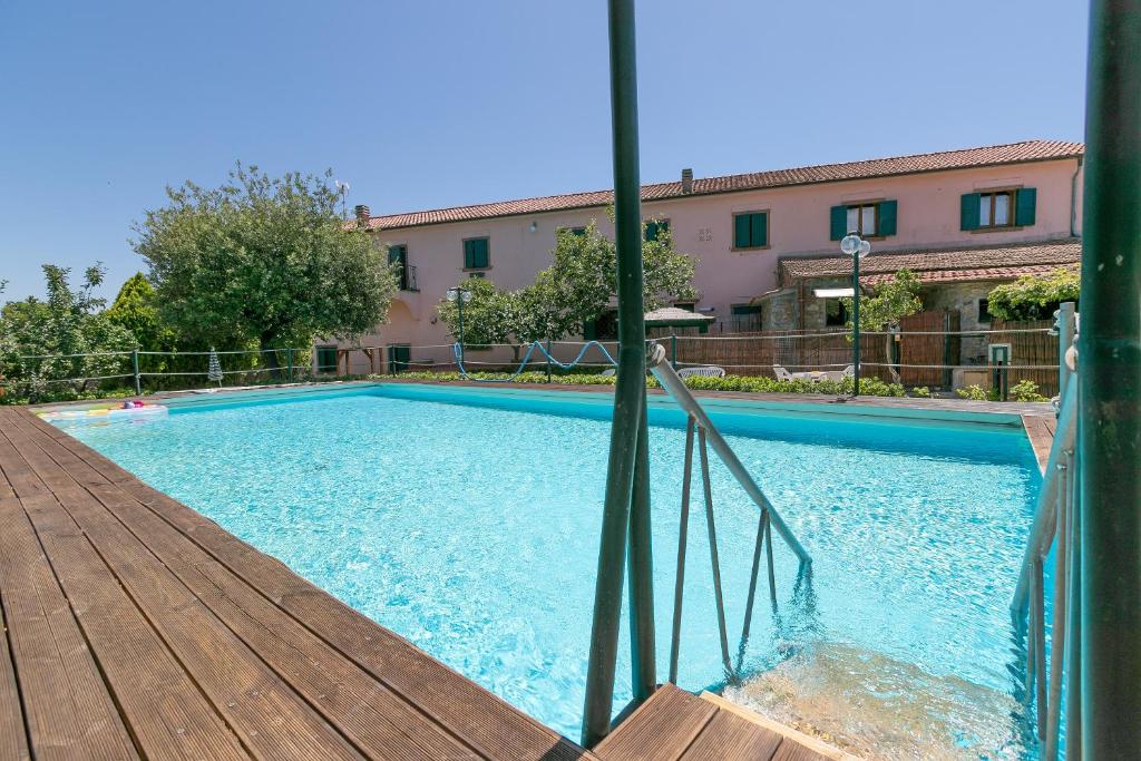 Residenza Solferino Castiglioncello - 泳池景一室公寓