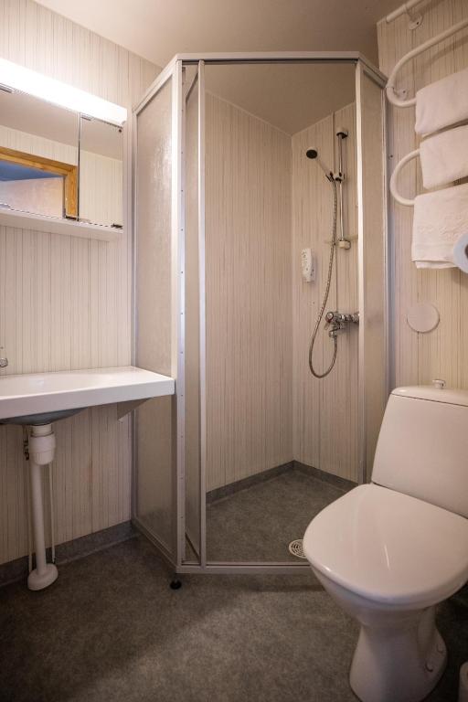 Koupelna v ubytování Hotel Karhu