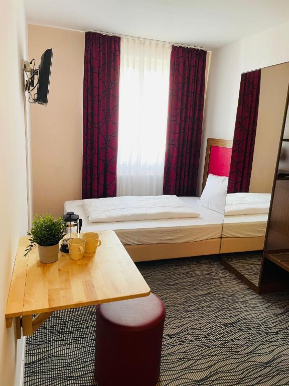 Point Hotel Apartments and Rooms - Resim 28