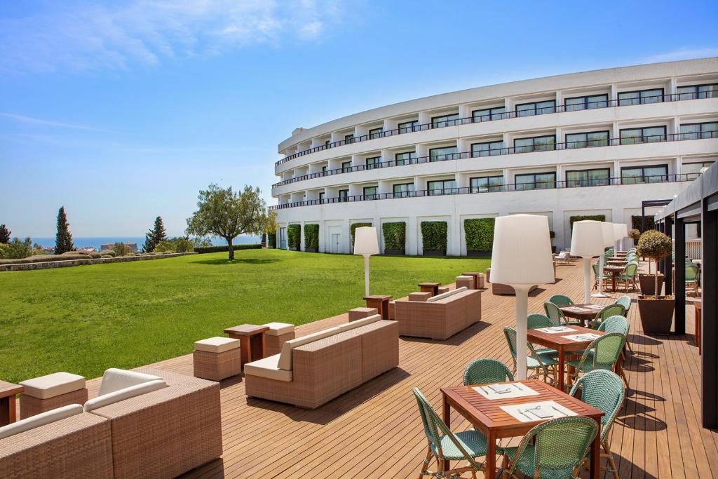 Vonkajšia záhrada v ubytovaní Eurostars Sitges