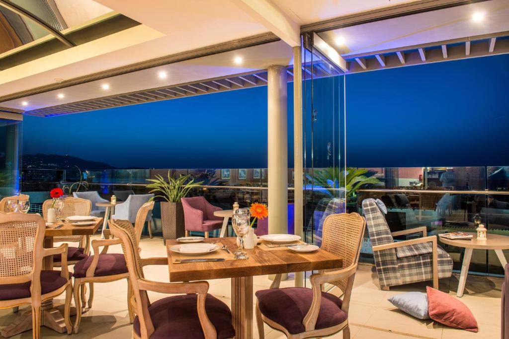 Castello City Hotel - Resim 40