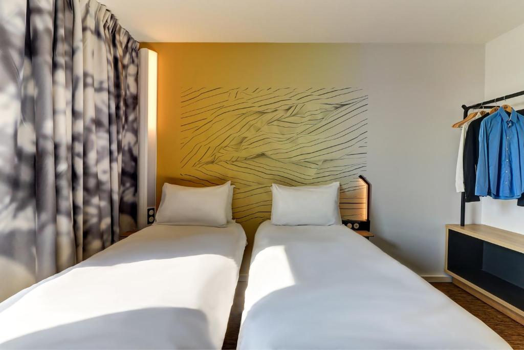 B&B HOTEL Dijon Valmy Toison d'or - Resim 30