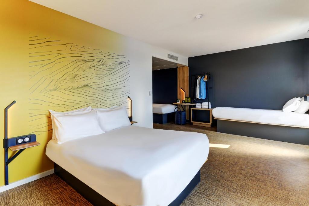 B&B HOTEL Dijon Valmy Toison d'or - Resim 31