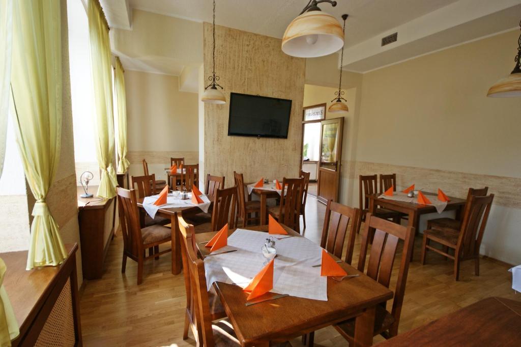 Restaurace v ubytování Hotel Zamkowy