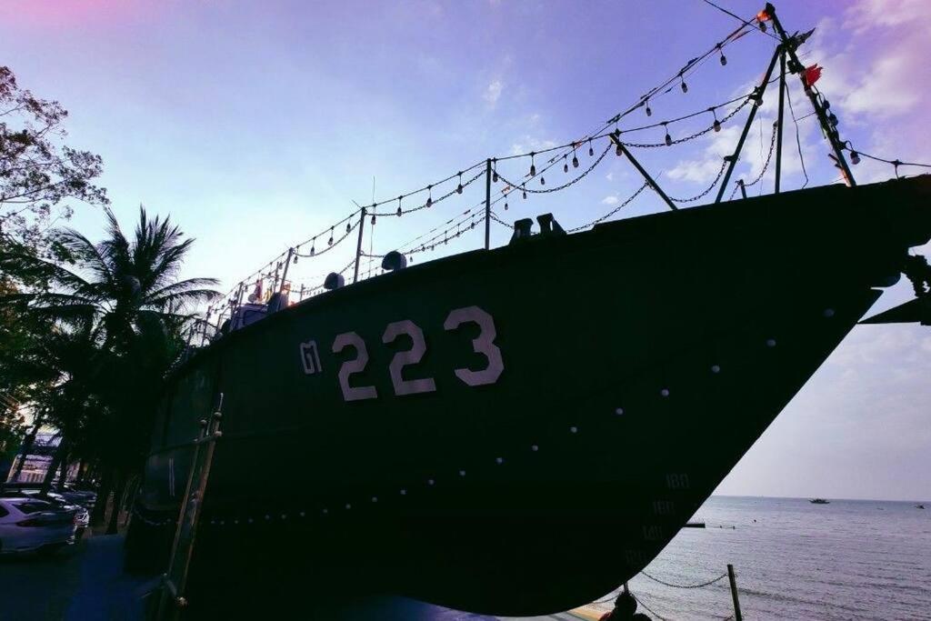 Fotografie z fotogalerie ubytování Mamalek Pattaya-Sattahip PoolVilla 100m Beach, Pub& Restaurant, v destinaci Bang Sare