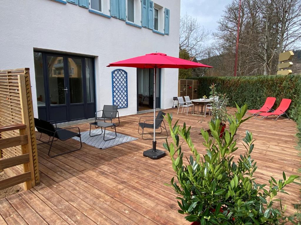 Les 4 flocons à 100m lac et du centre ville , wifi, parking, sauna - 1