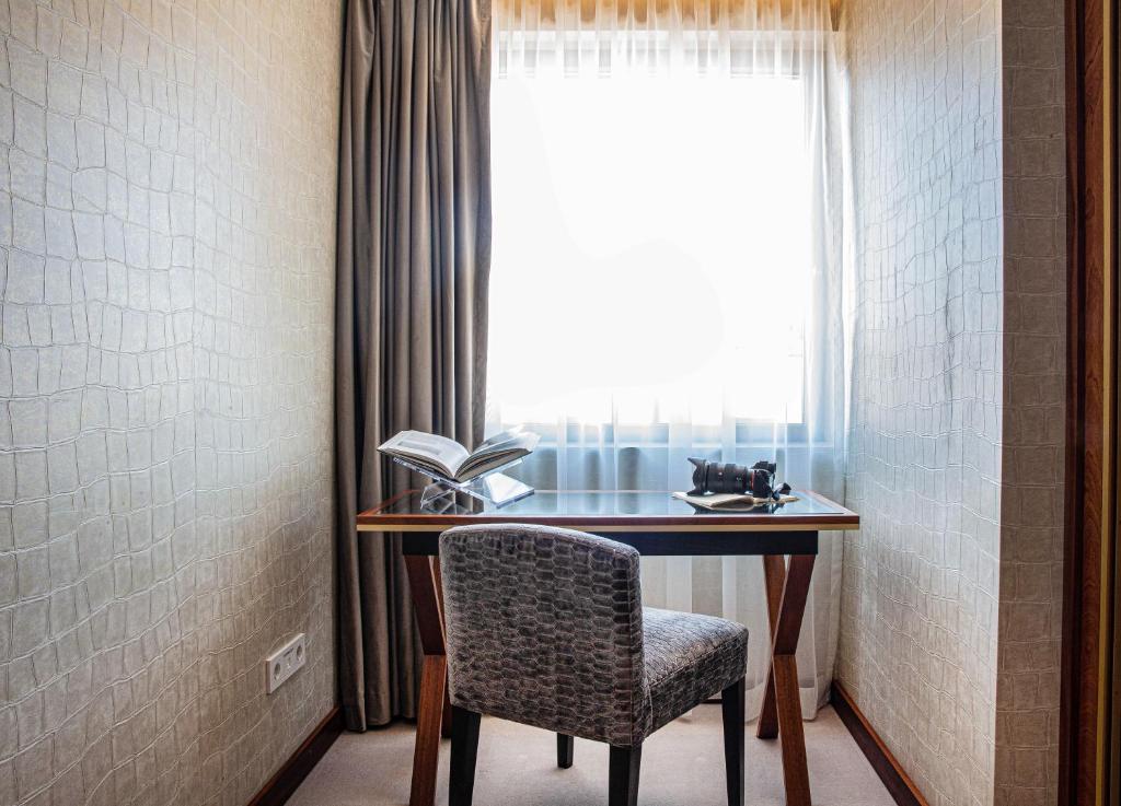 Wine & Books Porto Hotel - Small Luxury Hotels Of The World - 14