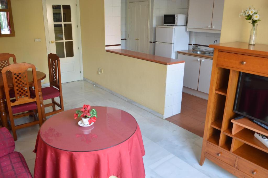A kitchen or kitchenette at Apartamento Adoratrices