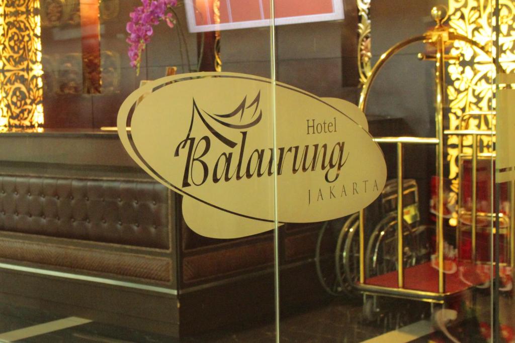 Certifikát, hodnocení, plakát nebo jiný dokument vystavený v ubytování Horison Balairung Jakarta