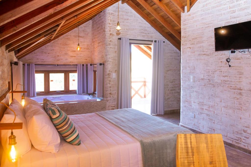 Pousada Alpes da Mantiqueira - Queen Room With Spa Bath - III