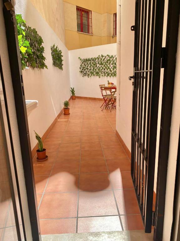 Fotografia z galérie ubytovania Relaxing Suite with Lovely Patio v destinácii Málaga
