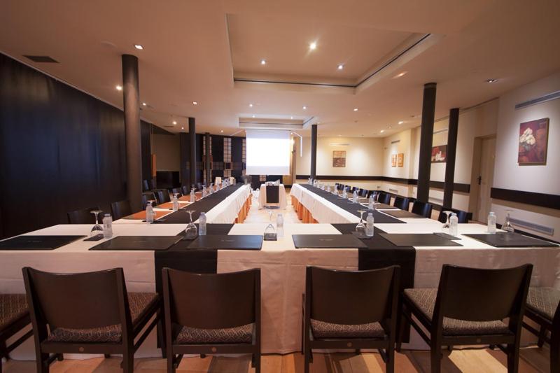 Konferenční prostory v ubytování Hotel Monasterio Benedictino