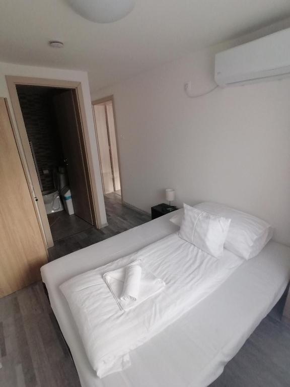 Farkas Villa Apartmanok - Studio Apartment