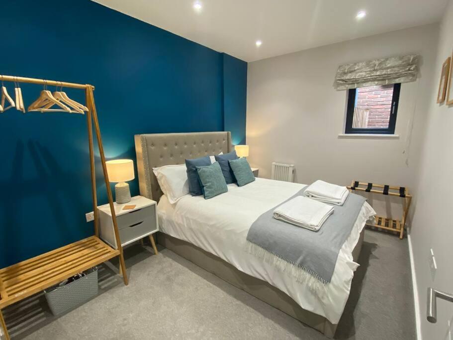 Contemporary Central Winchester Apartment, Winchester (updated prices 2024)