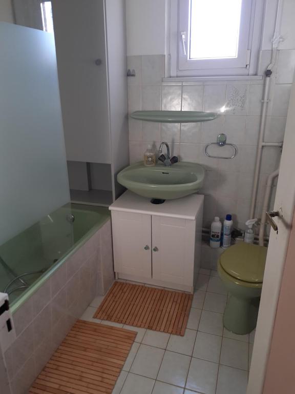 Coquet appartement 6 personnes avec jardin – photo 3