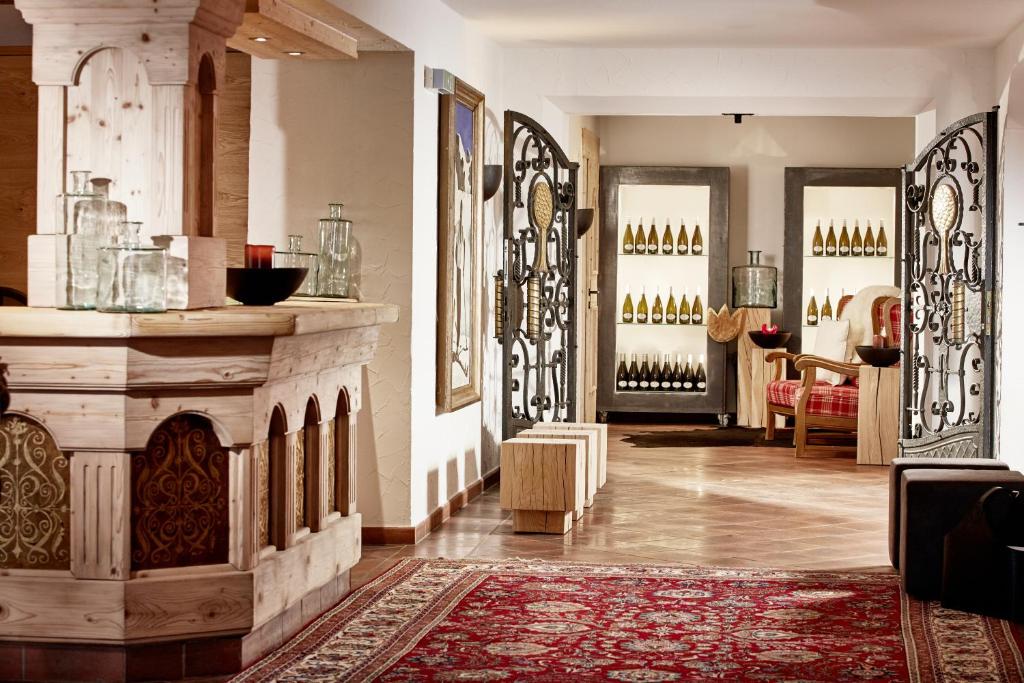 Posezení v ubytování der grüne Baum Mountain Boutique Hotel