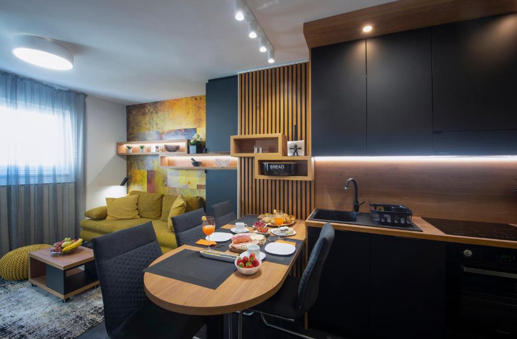 Posedenie v ubytovaní Jazine lux apartment E&T