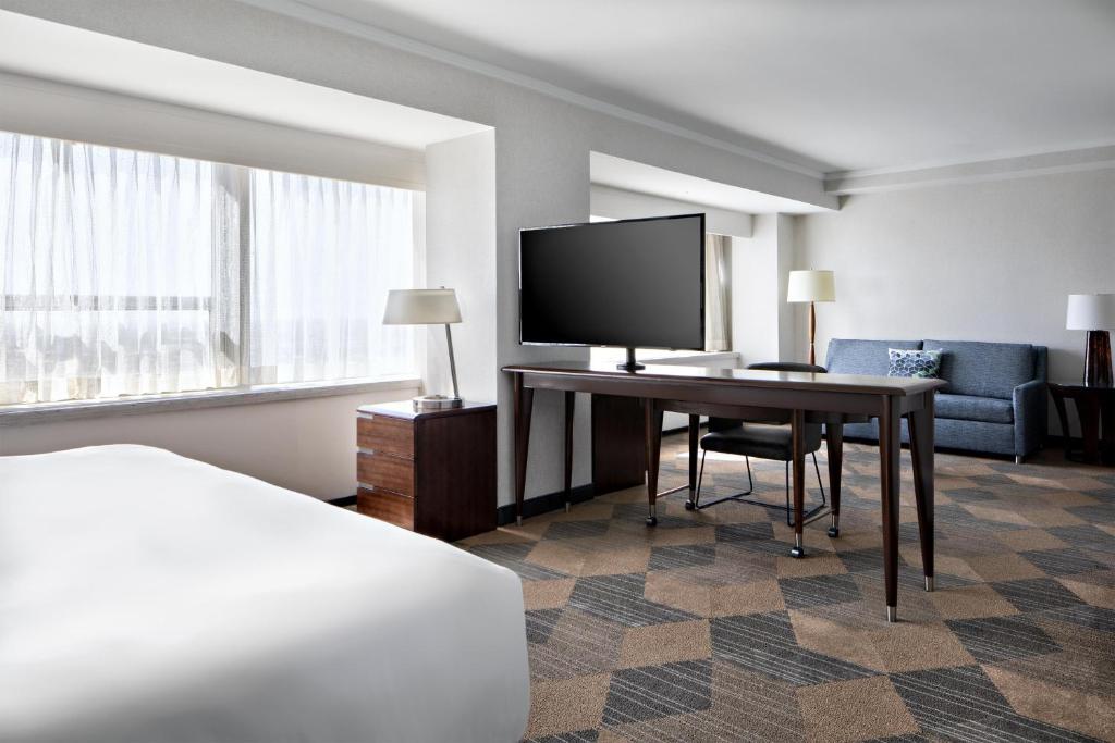 Sheraton Dallas Hotel - 