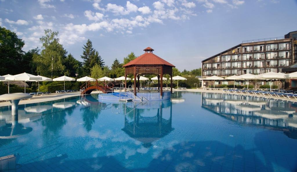 Bazén v ubytování Hotel Ajda - Terme 3000 - Sava Hotels & Resorts nebo v jeho okolí