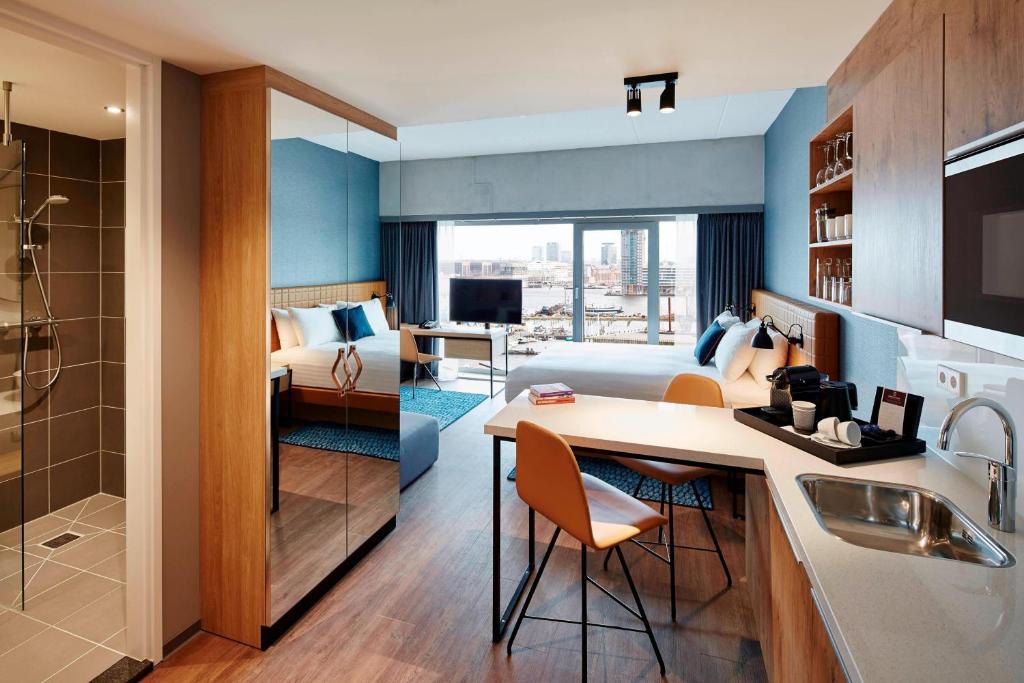 Residence Inn by Marriott Amsterdam Houthavens - Resim 18