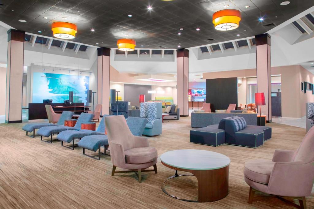The lounge or bar area at Courtyard by Marriott Killeen