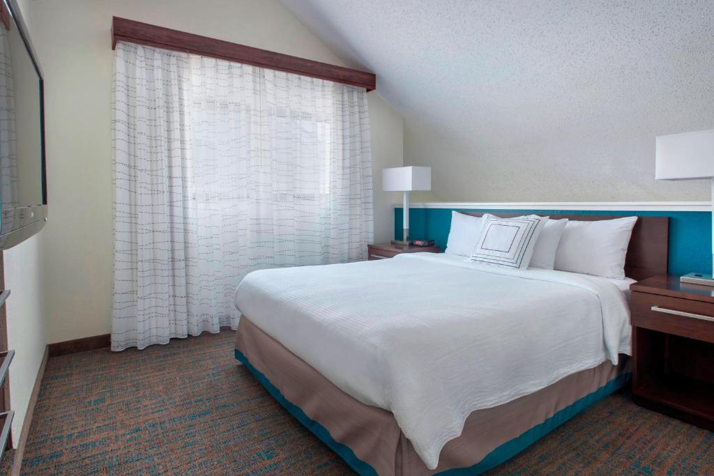 Residence Inn Philadelphia Valley Forge - Penthouse Suite