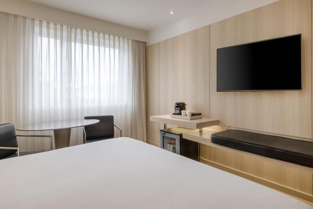 AC Hotel Córdoba by Marriott - Habitación Deluxe Con Cama Extragrande