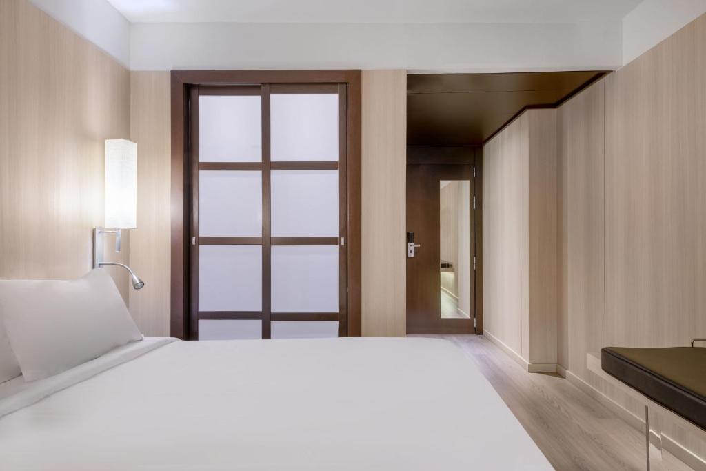AC Hotel Córdoba by Marriott - Standard, Chambre D'amis, 1 Reine