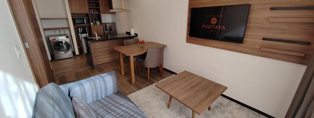 Kuchyň nebo kuchyňský kout v ubytování FUJITAYA Querétaro