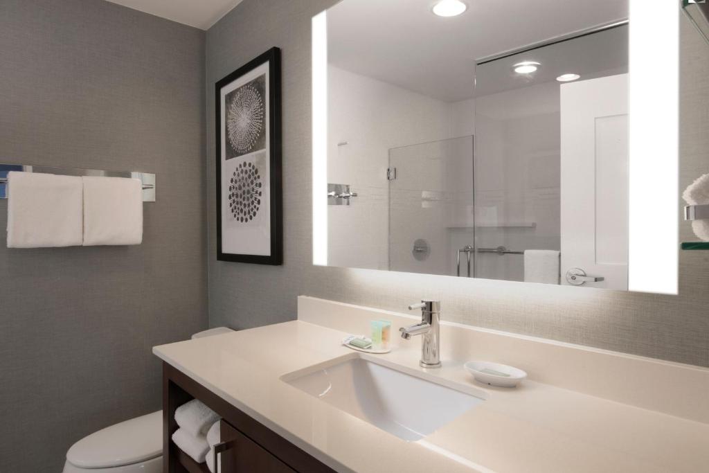 Residence Inn by Marriott Texarkana - Room King Con Sofá Cama