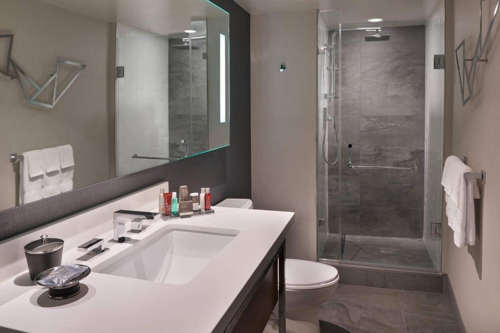 Toronto Marriott City Centre Hotel - Resim 19