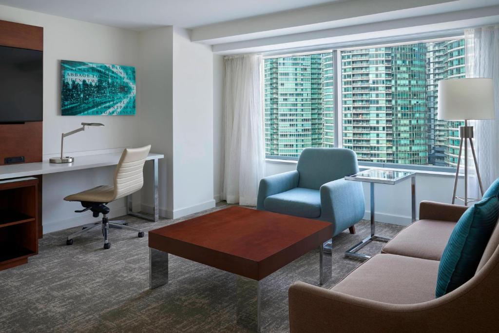 Toronto Marriott City Centre Hotel - Resim 15