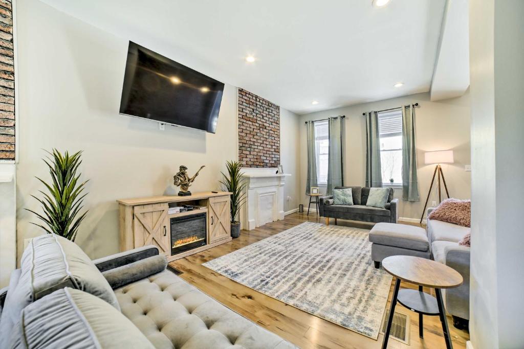 Pittsburgh Townhome 1 Mi to Downtown, Pittsburgh (precios actualizados