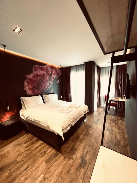 Deluxe Rooms Blloku Area - Imazhi 8