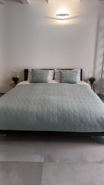 Room 28 - Housity