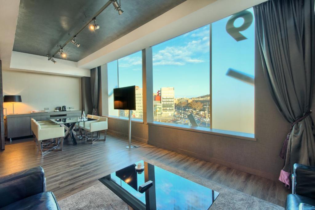 Catalonia Barcelona Plaza - 9